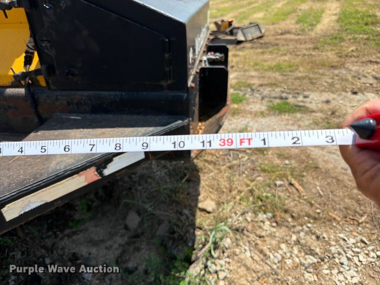 image for item FN5774 2008 Woodsman 337-FC wood chipper