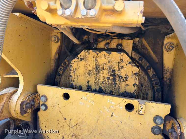 image for item FN5775 1995 Caterpillar D8N dozer