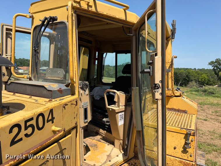 image for item FN5775 1995 Caterpillar D8N dozer