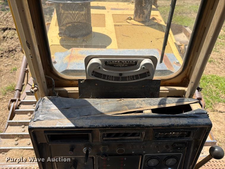 image for item FN5775 1995 Caterpillar D8N dozer