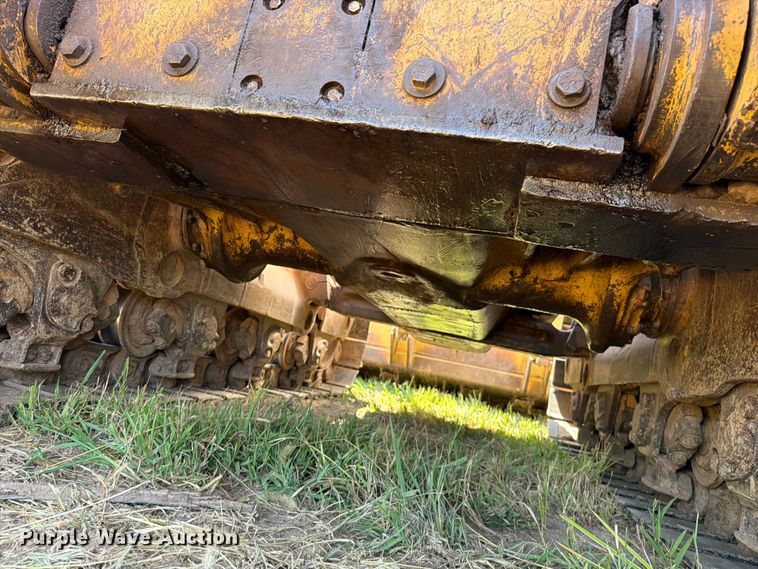 image for item FN5775 1995 Caterpillar D8N dozer