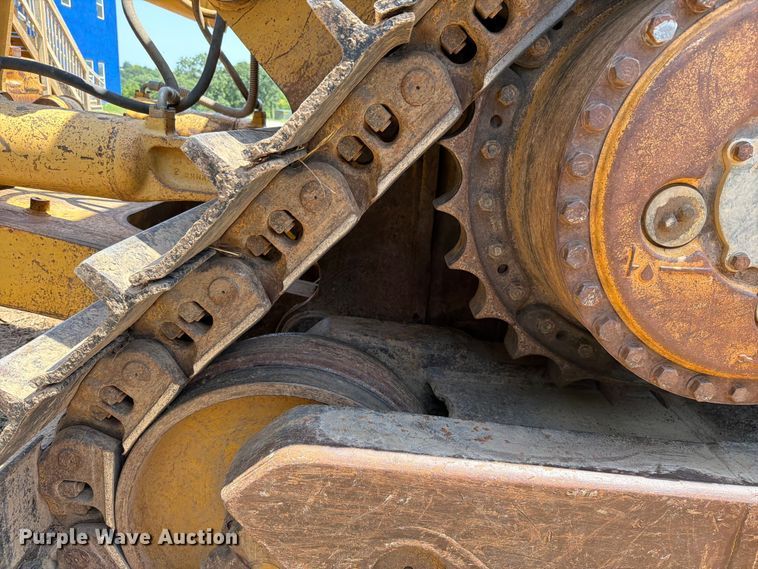 image for item FN5775 1995 Caterpillar D8N dozer