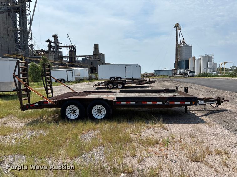 image for item FP3007 2002 Ullhaul 182WB utility trailer