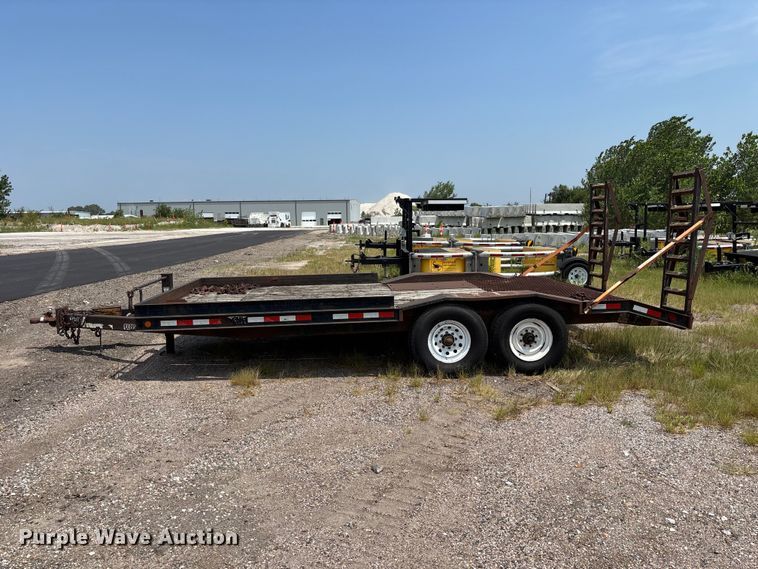 image for item FP3007 2002 Ullhaul 182WB utility trailer