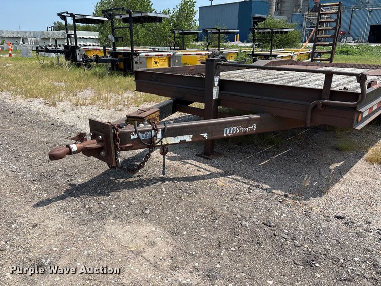 image for item FP3007 2002 Ullhaul 182WB utility trailer