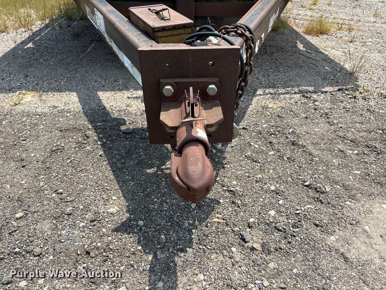 image for item FP3007 2002 Ullhaul 182WB utility trailer