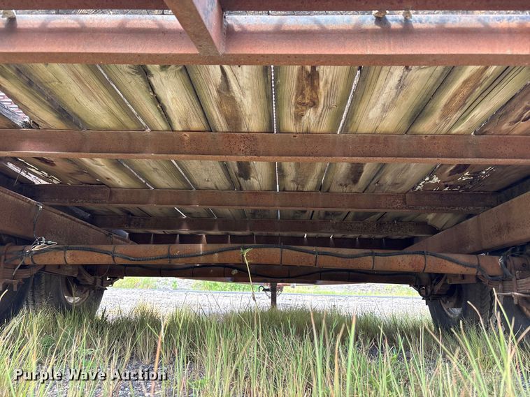 image for item FP3007 2002 Ullhaul 182WB utility trailer