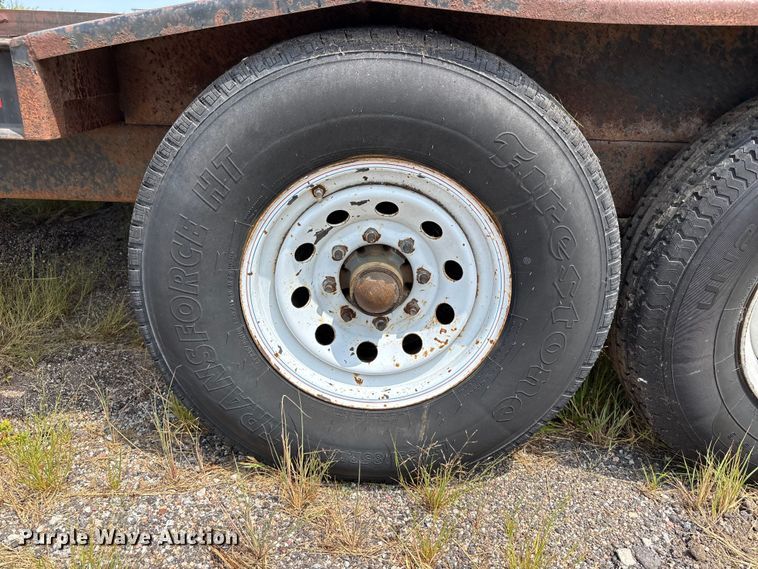image for item FP3007 2002 Ullhaul 182WB utility trailer