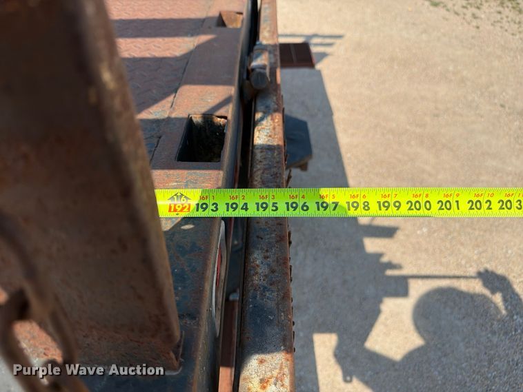 image for item FP3008 2001 GMC W5500 flatbed truck