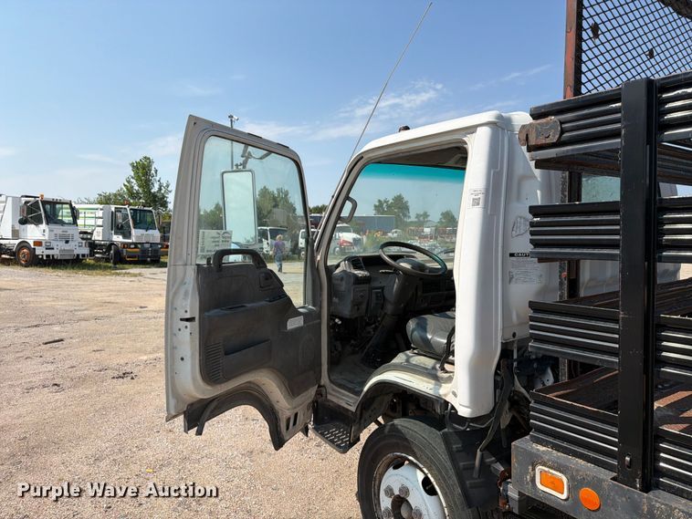 image for item FP3008 2001 GMC W5500 flatbed truck