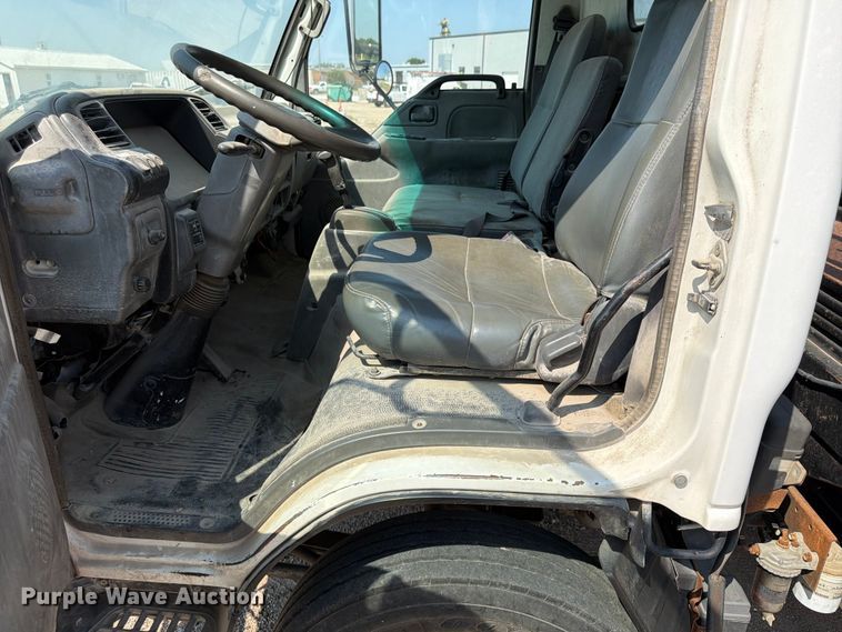 image for item FP3008 2001 GMC W5500 flatbed truck