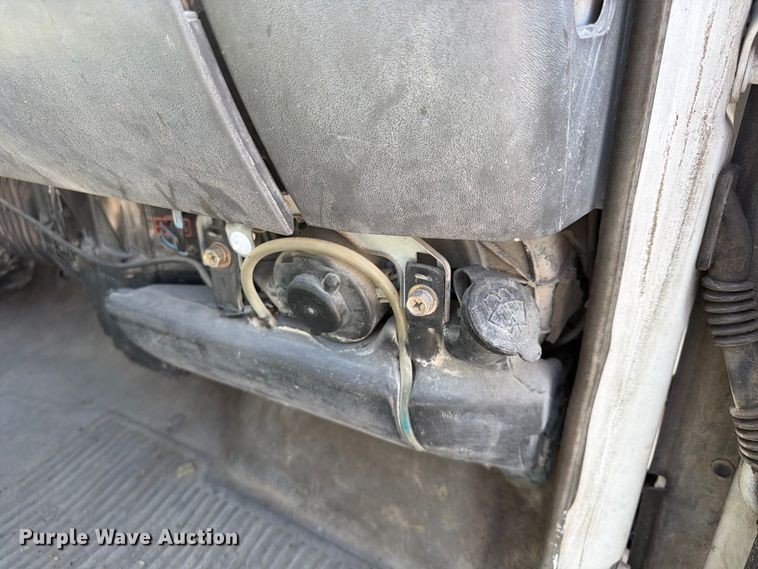image for item FP3008 2001 GMC W5500 flatbed truck