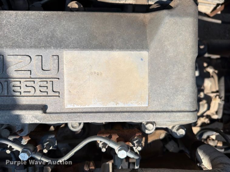 image for item FP3008 2001 GMC W5500 flatbed truck