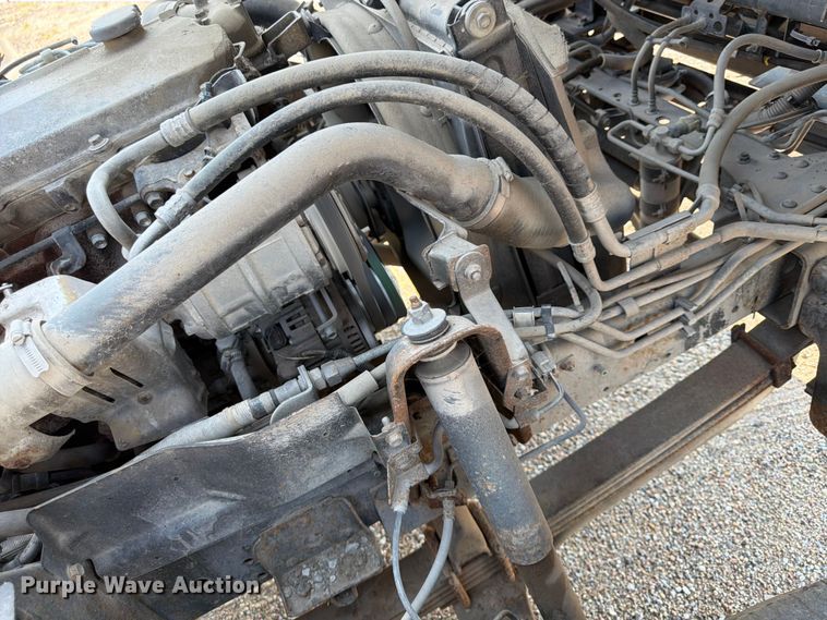image for item FP3008 2001 GMC W5500 flatbed truck