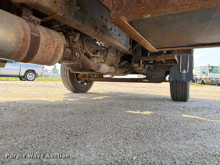 image for item FP3008 2001 GMC W5500 flatbed truck