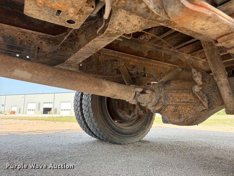 image for item FP3008 2001 GMC W5500 flatbed truck