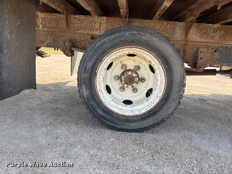 image for item FP3008 2001 GMC W5500 flatbed truck