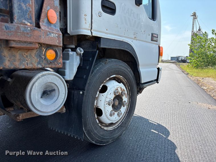 image for item FP3009 2004 GMC W5500 flatbed truck