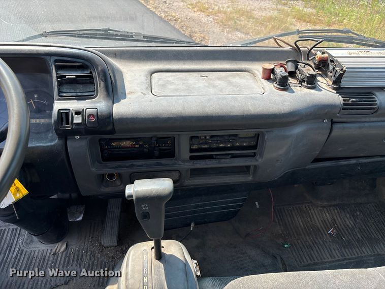 image for item FP3009 2004 GMC W5500 flatbed truck