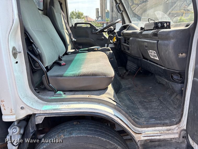 image for item FP3009 2004 GMC W5500 flatbed truck