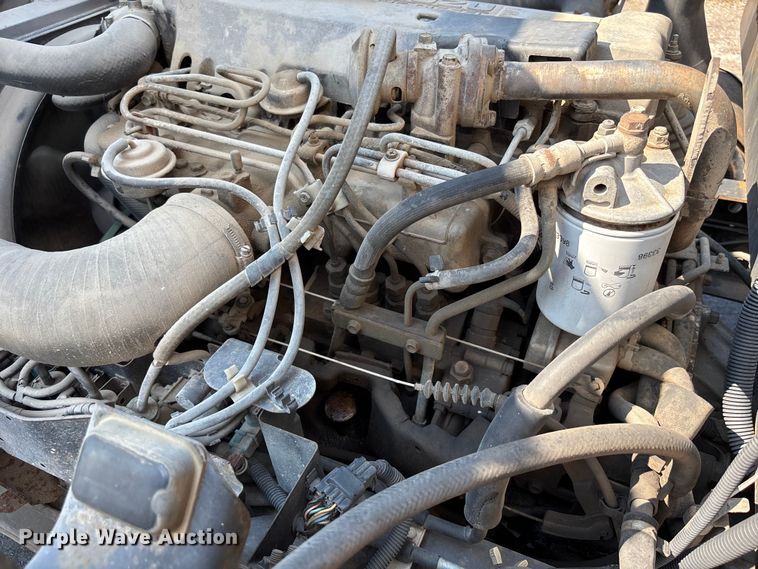 image for item FP3009 2004 GMC W5500 flatbed truck