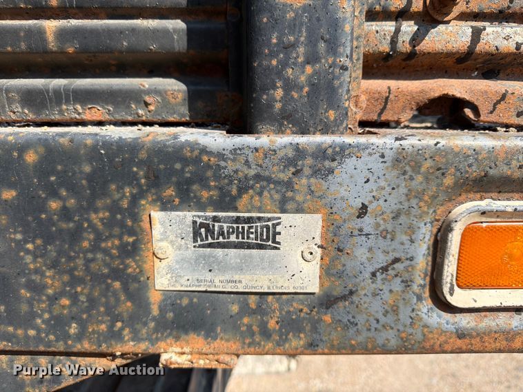 image for item FP3010 2002 GMC W5500 flatbed truck