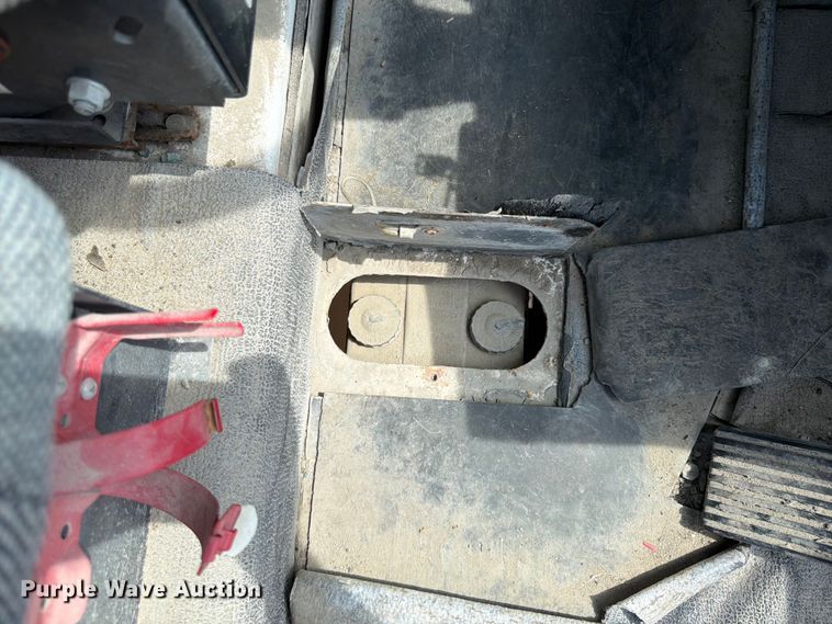image for item FP3011 2001 Johnston M4 street sweeper