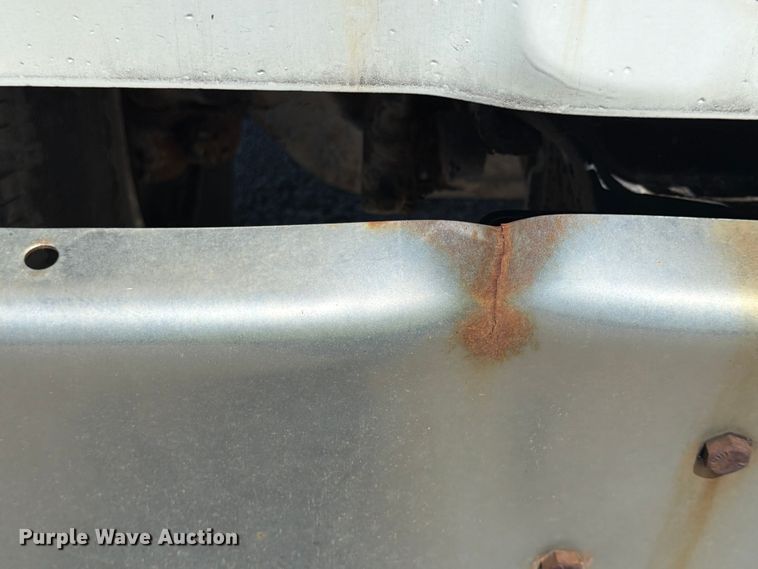 image for item FP4000 2001 Mack RD680S crane truck