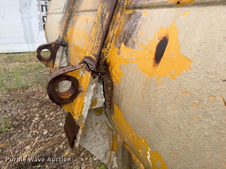 image for item FP4002 Caterpillar wheel loader bucket
