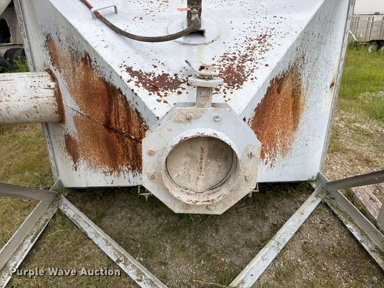 image for item FP4004 Con-E-Go concrete hopper