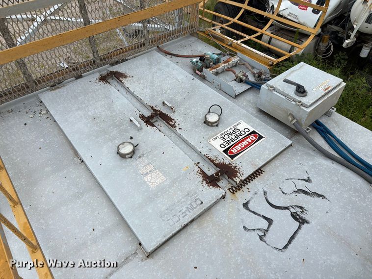 image for item FP4004 Con-E-Go concrete hopper