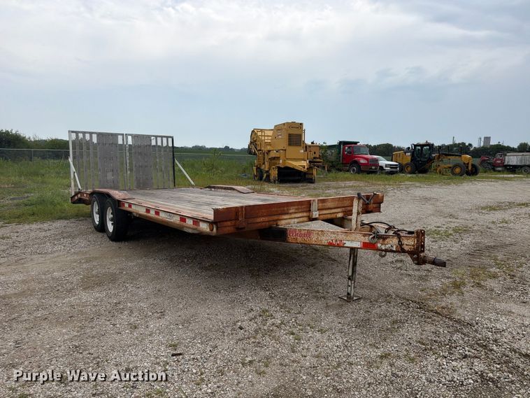 image for item FP4005 2002 Ullhaul utility trailer