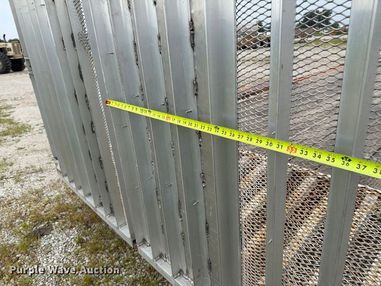 image for item FP4005 2002 Ullhaul utility trailer