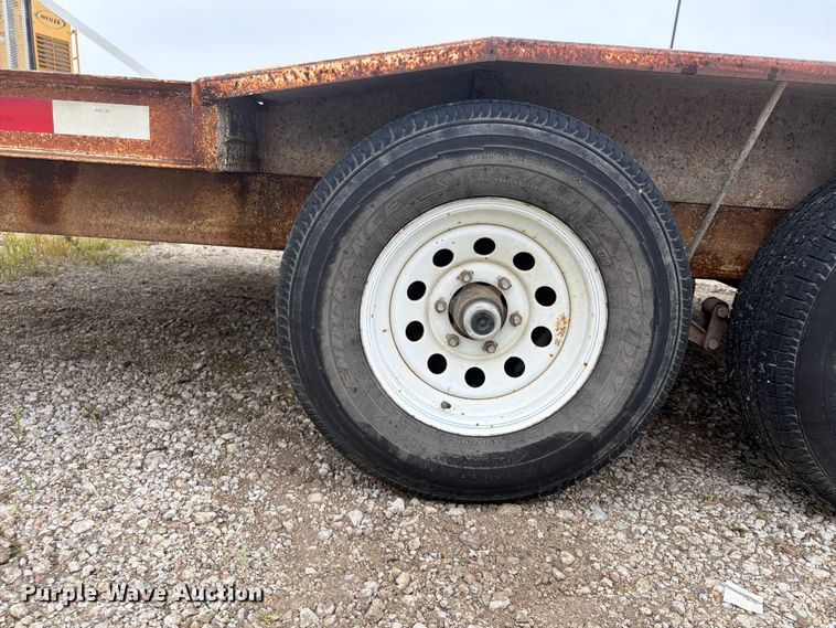 image for item FP4005 2002 Ullhaul utility trailer