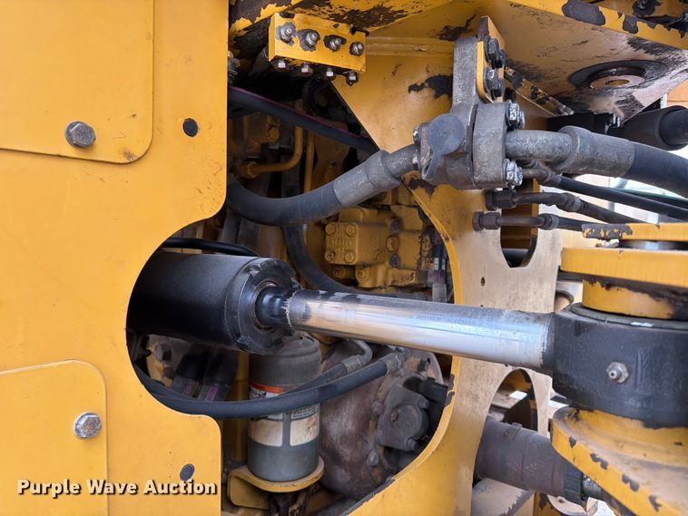 image for item FP4007 2014 Caterpillar 950K wheel loader