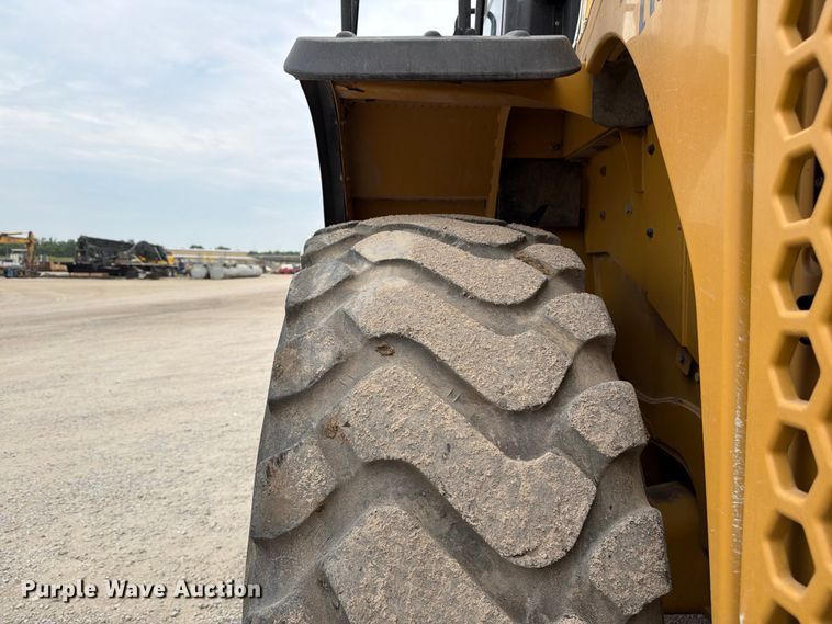 image for item FP4007 2014 Caterpillar 950K wheel loader