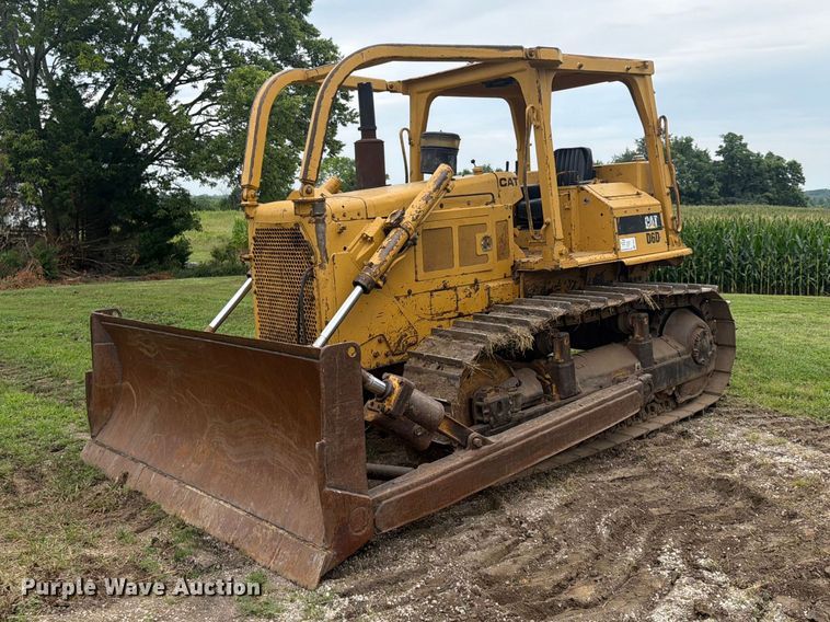 1983 Caterpillar D6D dozer