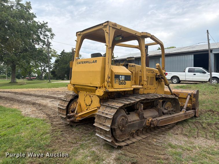 image for item FP4017 1983 Caterpillar D6D dozer