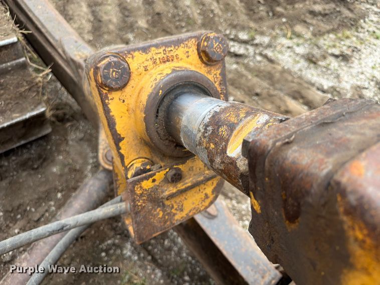 image for item FP4017 1983 Caterpillar D6D dozer