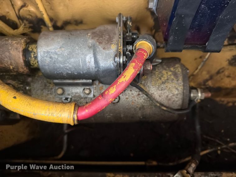 image for item FP4017 1983 Caterpillar D6D dozer