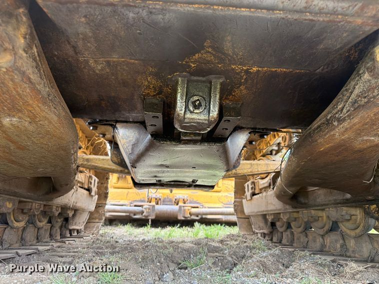 image for item FP4017 1983 Caterpillar D6D dozer