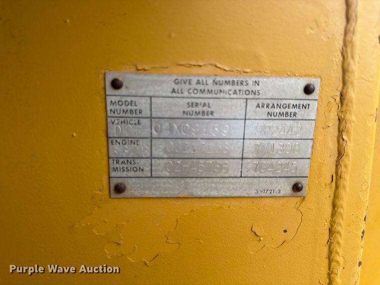 image for item FP4017 1983 Caterpillar D6D dozer