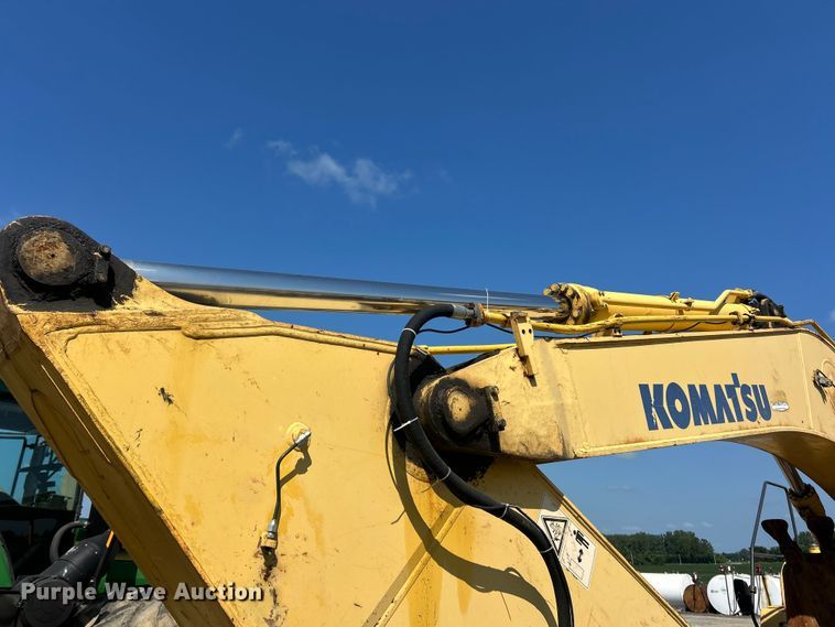 image for item FT6080 2005 Komatsu PC300LC-7L excavator