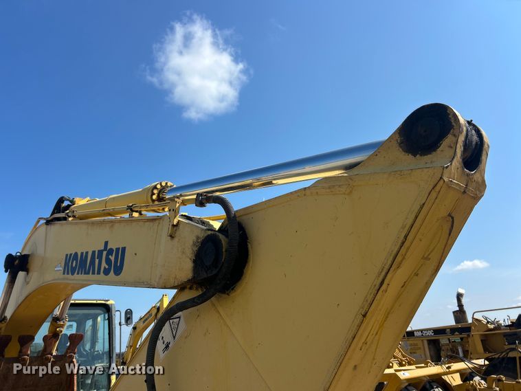 image for item FT6080 2005 Komatsu PC300LC-7L excavator