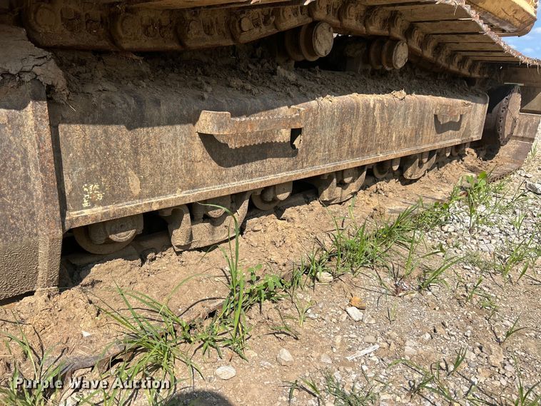 image for item FT6080 2005 Komatsu PC300LC-7L excavator
