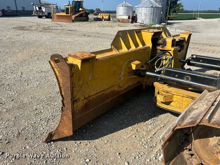 image for item FT6081 2013 Caterpillar D6N LGP dozer