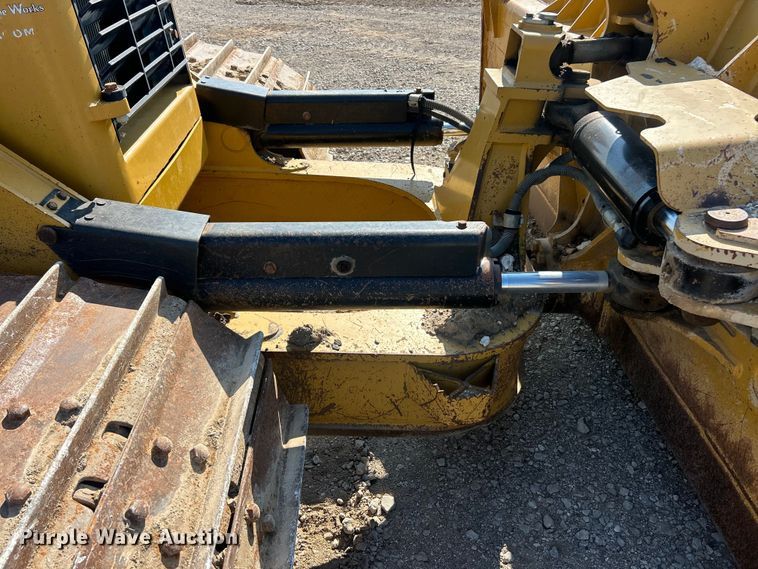image for item FT6081 2013 Caterpillar D6N LGP dozer