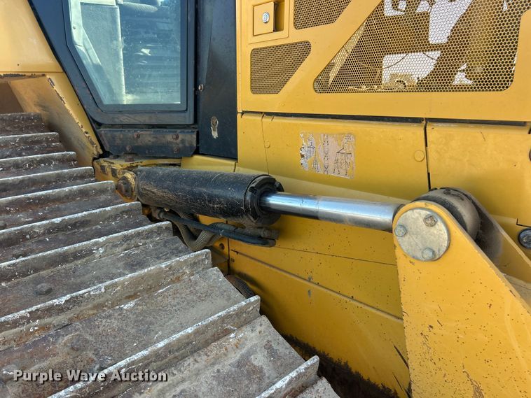 image for item FT6081 2013 Caterpillar D6N LGP dozer