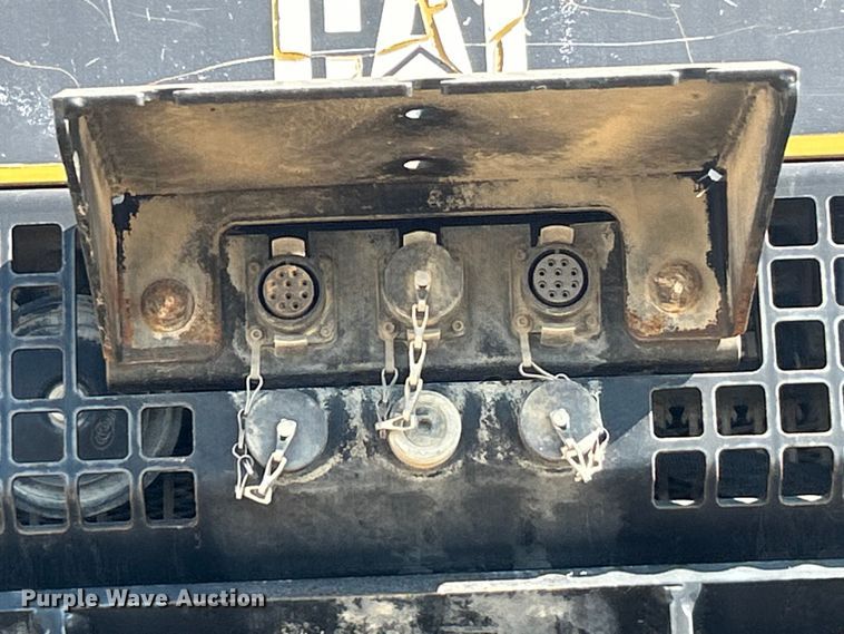image for item FT6081 2013 Caterpillar D6N LGP dozer