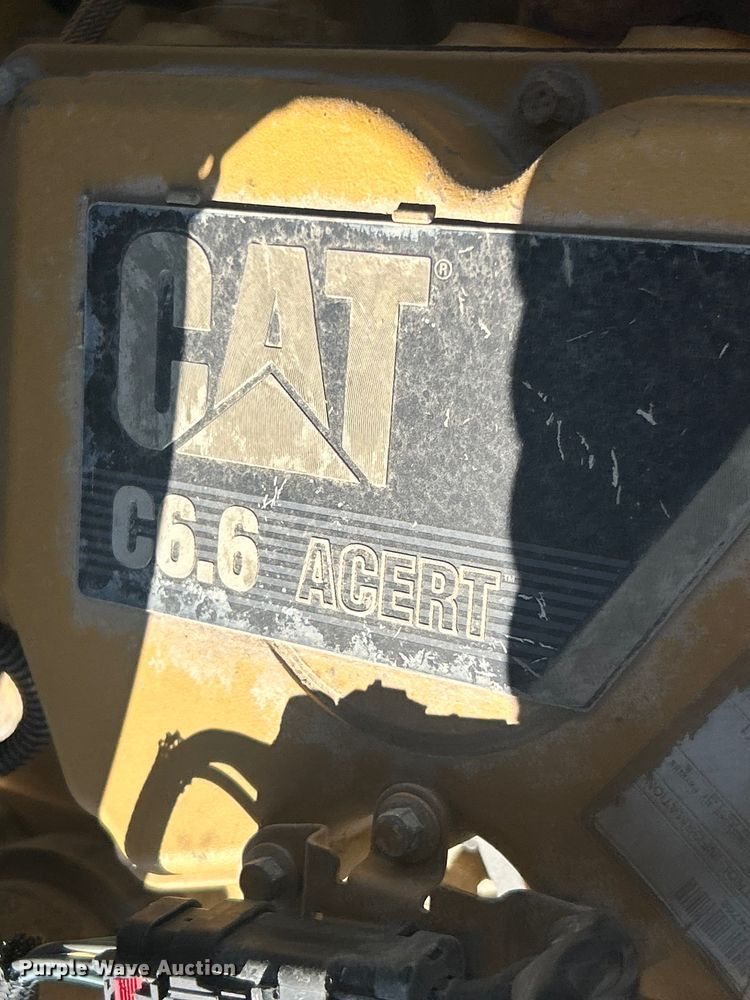 image for item FT6081 2013 Caterpillar D6N LGP dozer